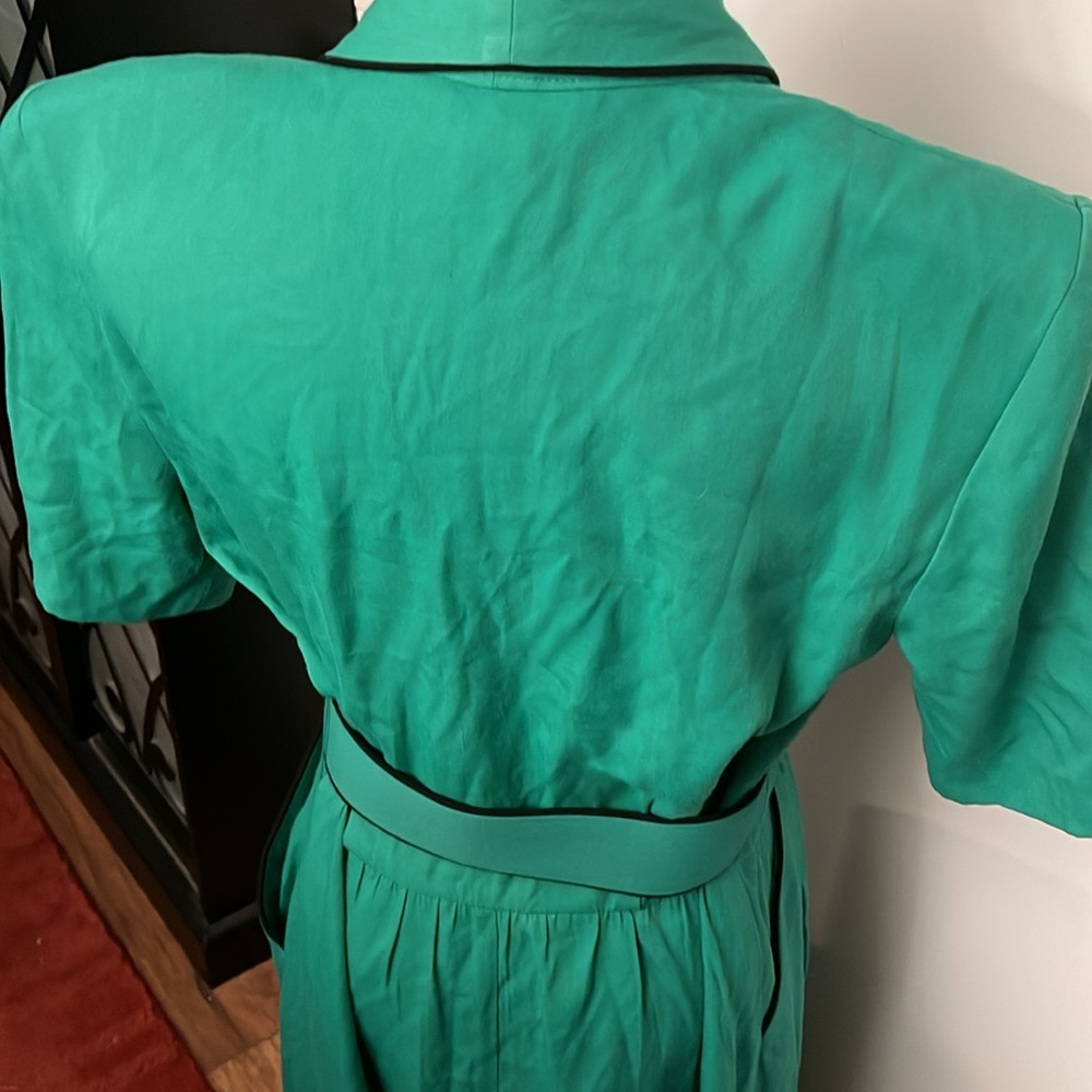 Dress - Picture 6 of 9